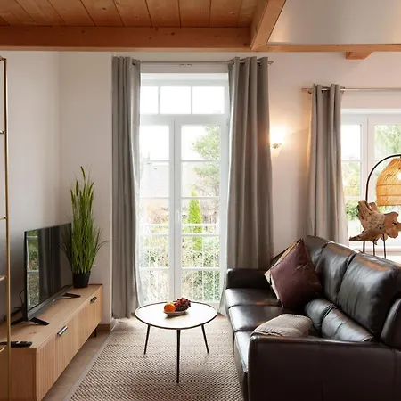 Homes By King's Apartman *