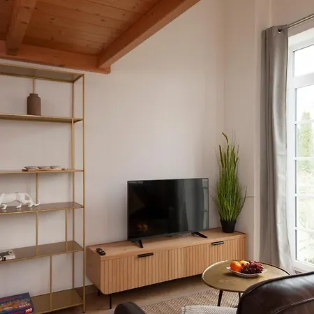 Apartman Homes By King's